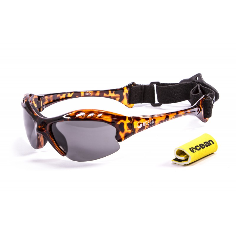 stand up paddle floating demy brown smoke sunglasses